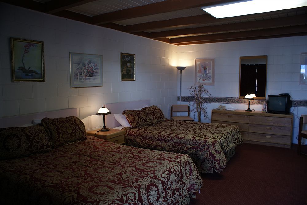 Motel Kootenay Country 2*